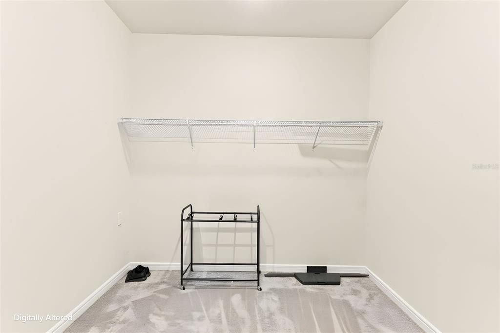 For Sale: $350,000 (3 beds, 2 baths, 1650 Square Feet)