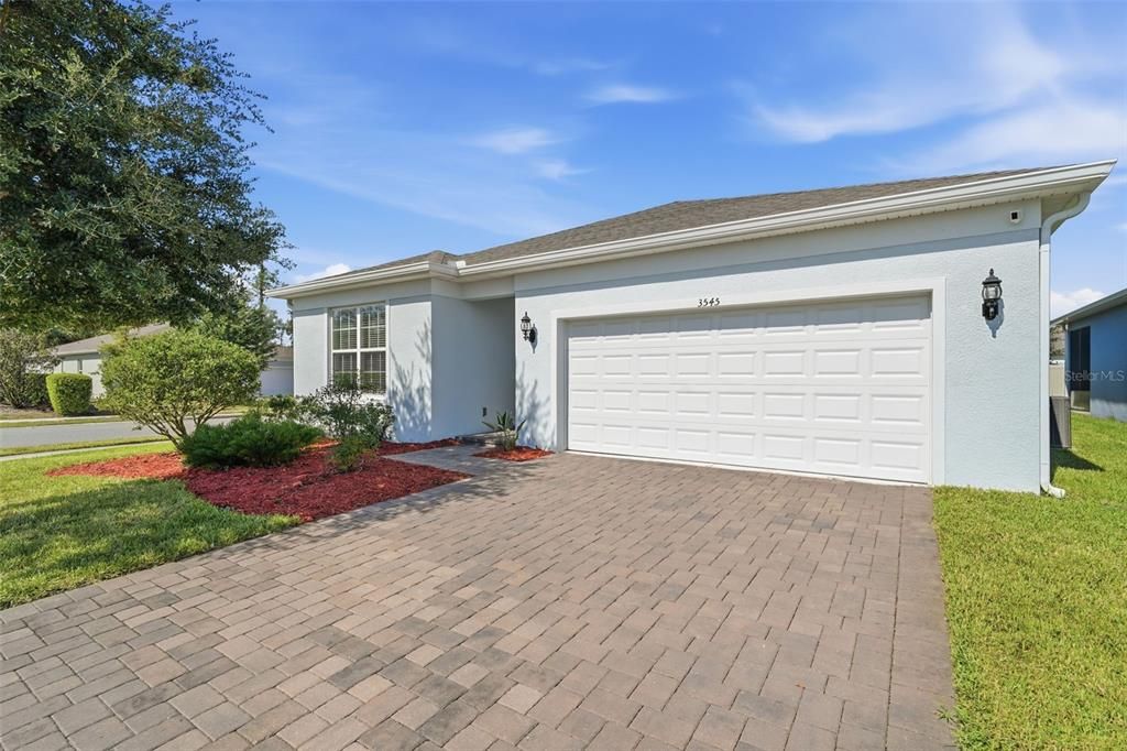For Sale: $350,000 (3 beds, 2 baths, 1650 Square Feet)