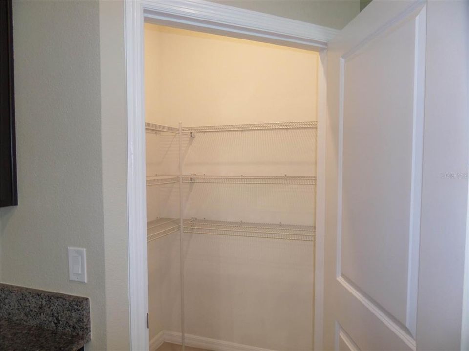 For Sale: $347,000 (4 beds, 2 baths, 2034 Square Feet)