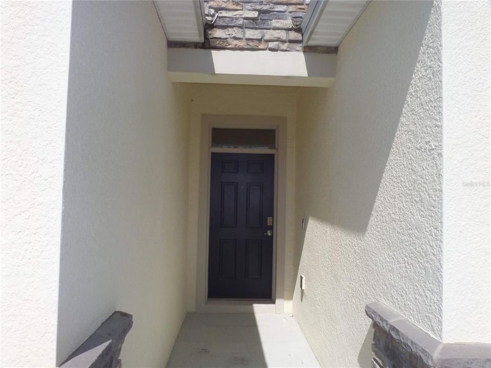 For Sale: $347,000 (4 beds, 2 baths, 2034 Square Feet)