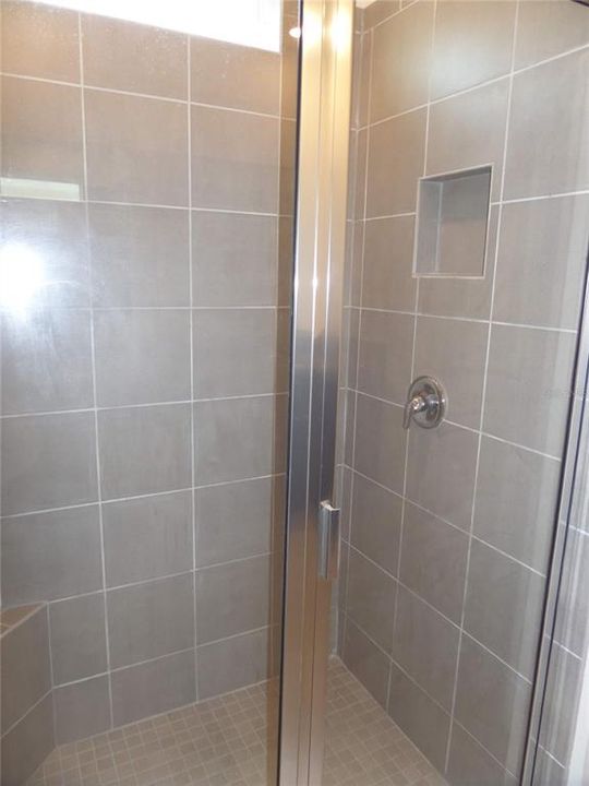 For Sale: $347,000 (4 beds, 2 baths, 2034 Square Feet)