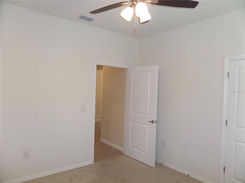 For Sale: $347,000 (4 beds, 2 baths, 2034 Square Feet)