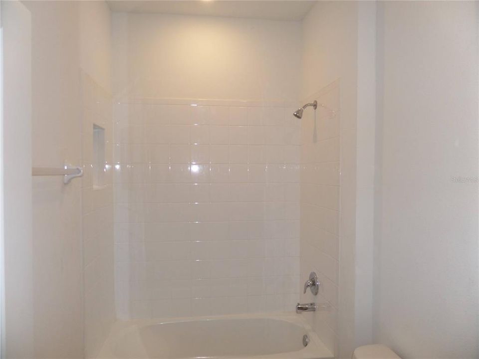 For Sale: $347,000 (4 beds, 2 baths, 2034 Square Feet)