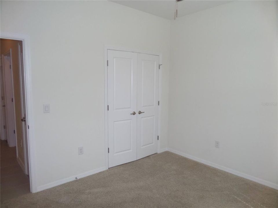 For Sale: $347,000 (4 beds, 2 baths, 2034 Square Feet)