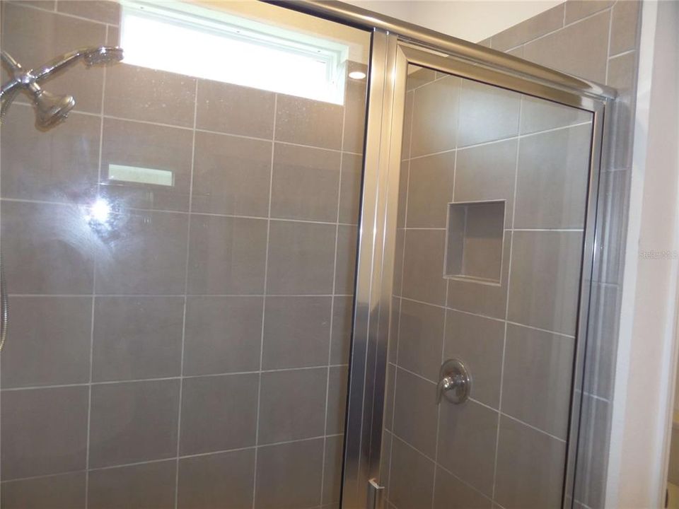 For Sale: $347,000 (4 beds, 2 baths, 2034 Square Feet)
