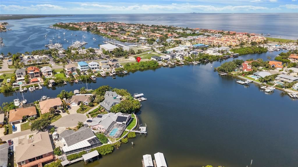 На продажу: $175,000 (0.21 acres)