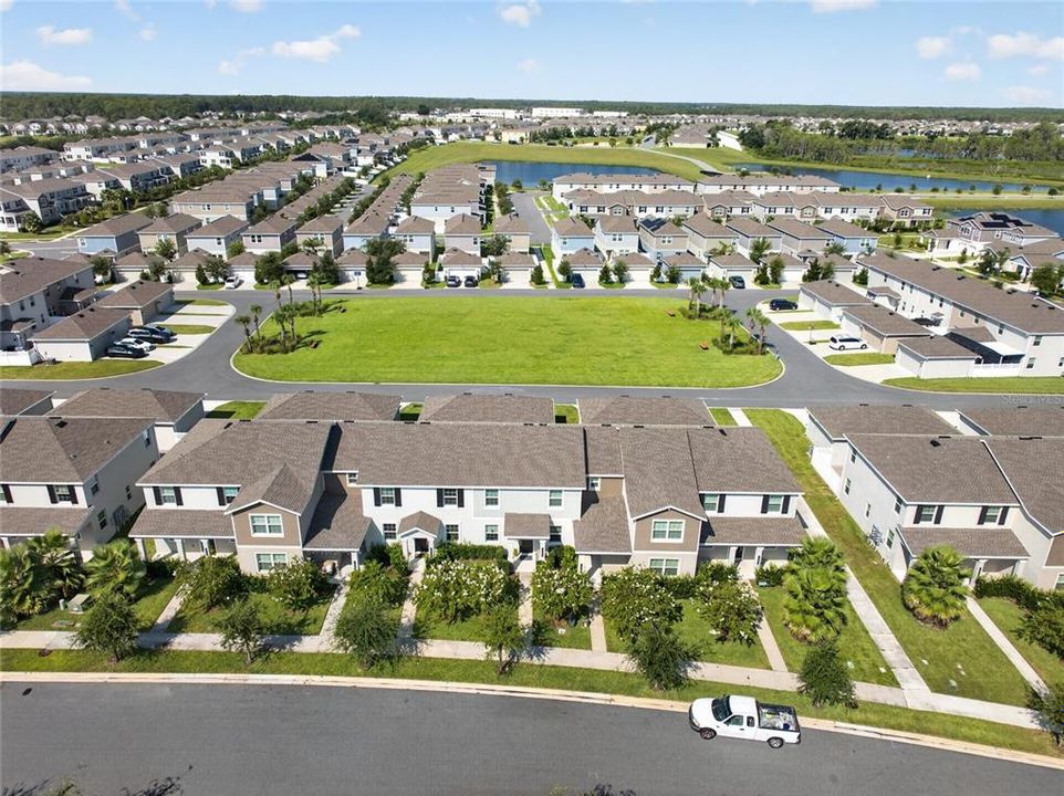 На продажу: $419,999 (3 спален, 2 ванн, 1636 Квадратных фут)