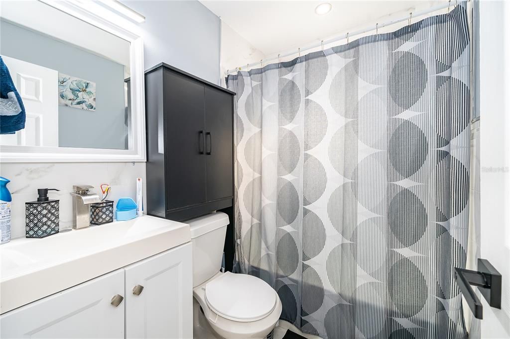 En Venta: $275,000 (4 camas, 2 baños, 1158 Pies cuadrados)