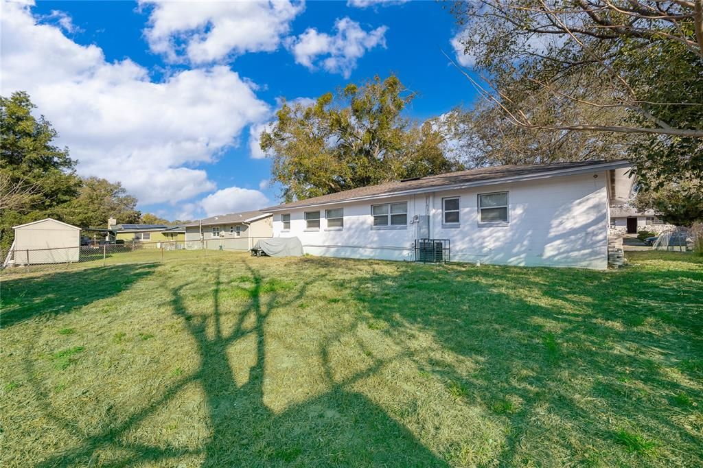 En Venta: $275,000 (4 camas, 2 baños, 1158 Pies cuadrados)