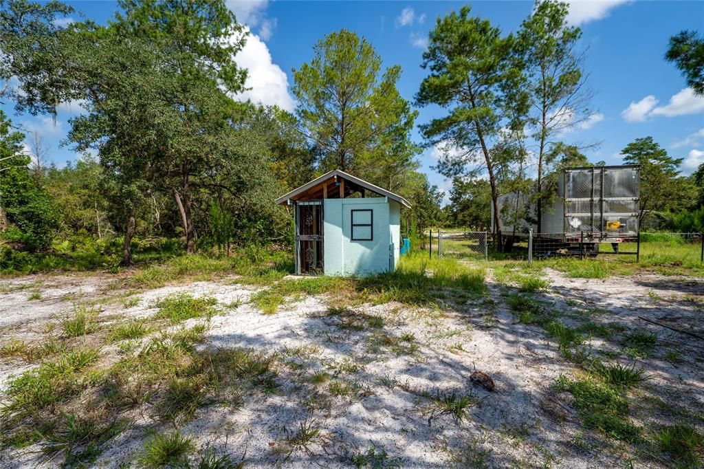 For Sale: $549,000 (2 beds, 1 baths, 1062 Square Feet)