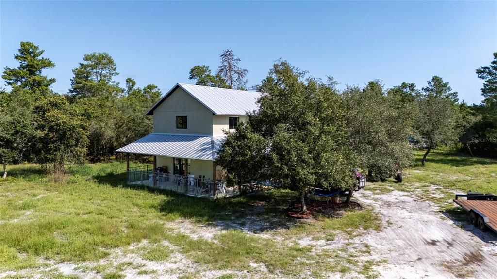 For Sale: $549,000 (2 beds, 1 baths, 1062 Square Feet)