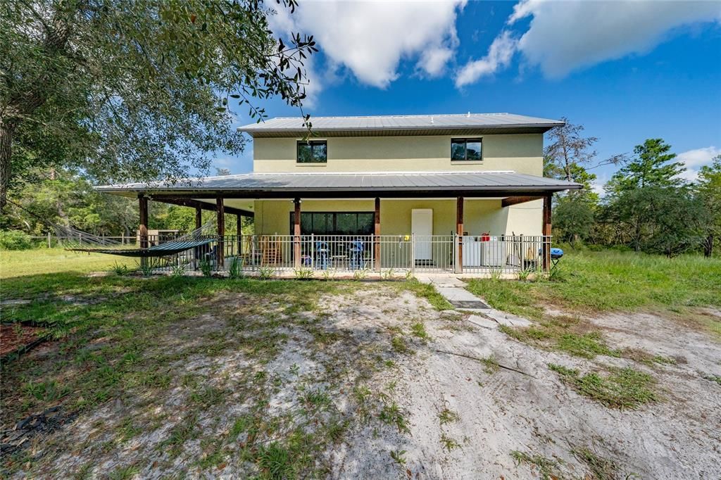 For Sale: $549,000 (2 beds, 1 baths, 1062 Square Feet)