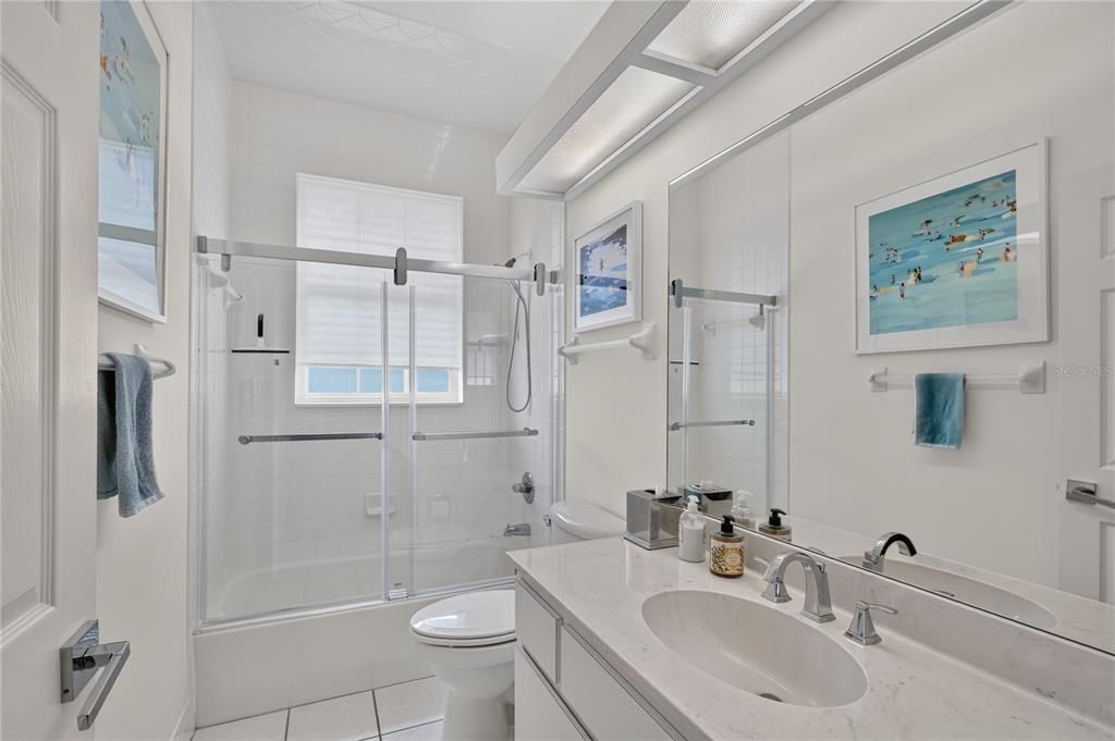 For Sale: $330,000 (3 beds, 2 baths, 2323 Square Feet)