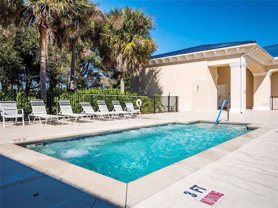For Sale: $330,000 (3 beds, 2 baths, 2323 Square Feet)