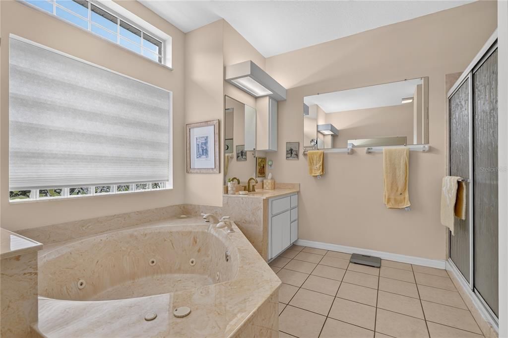 For Sale: $330,000 (3 beds, 2 baths, 2323 Square Feet)