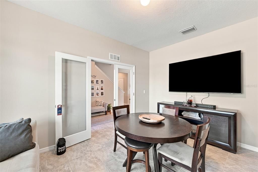For Sale: $430,000 (3 beds, 3 baths, 2678 Square Feet)