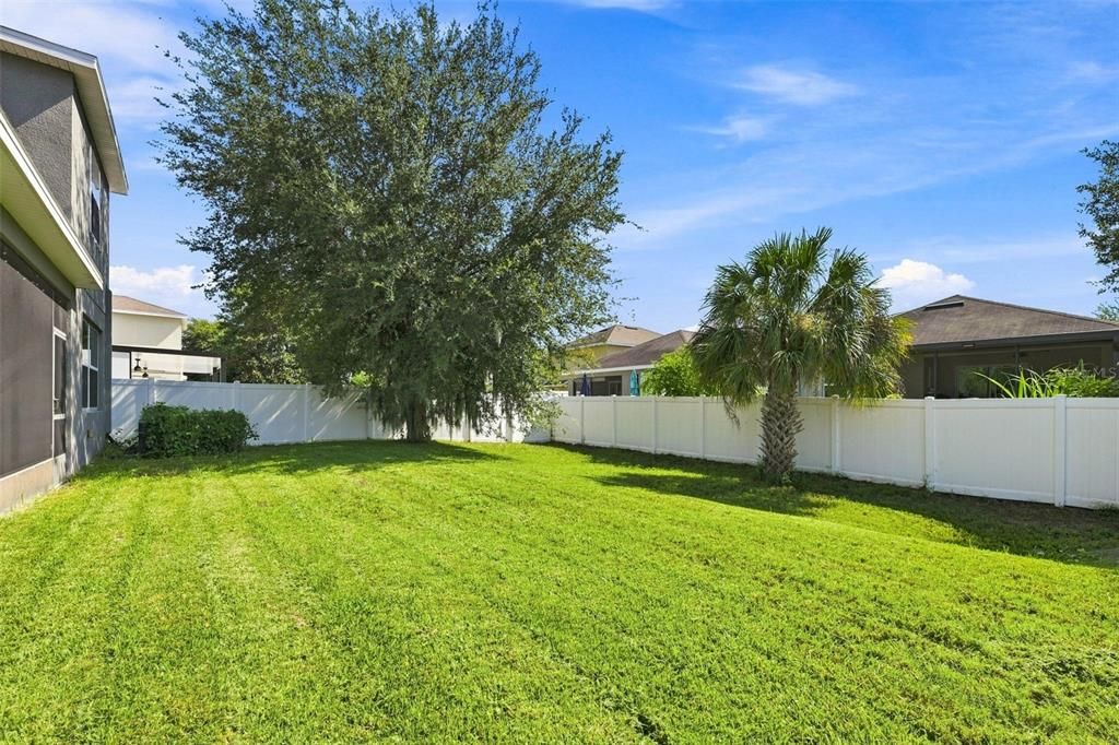 For Sale: $430,000 (3 beds, 3 baths, 2678 Square Feet)