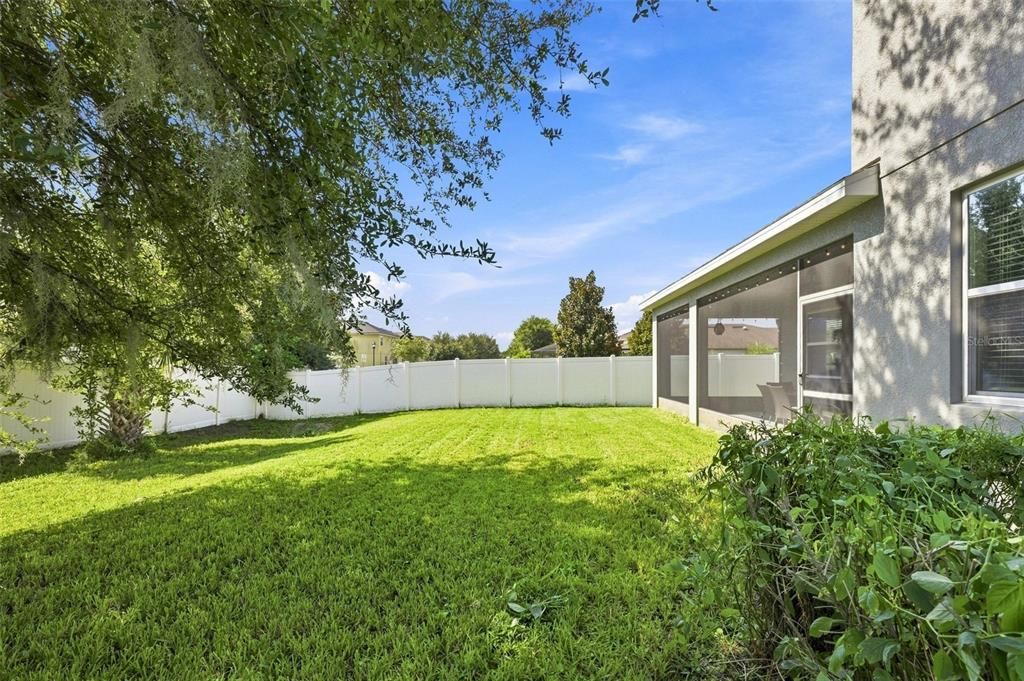 For Sale: $430,000 (3 beds, 3 baths, 2678 Square Feet)