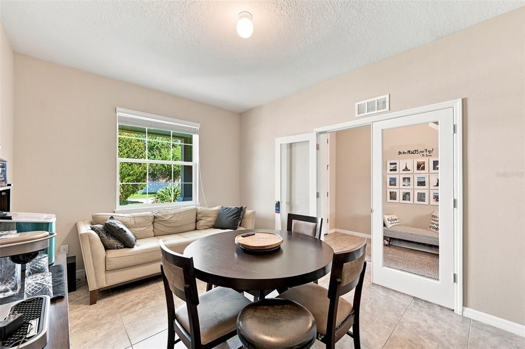For Sale: $430,000 (3 beds, 3 baths, 2678 Square Feet)