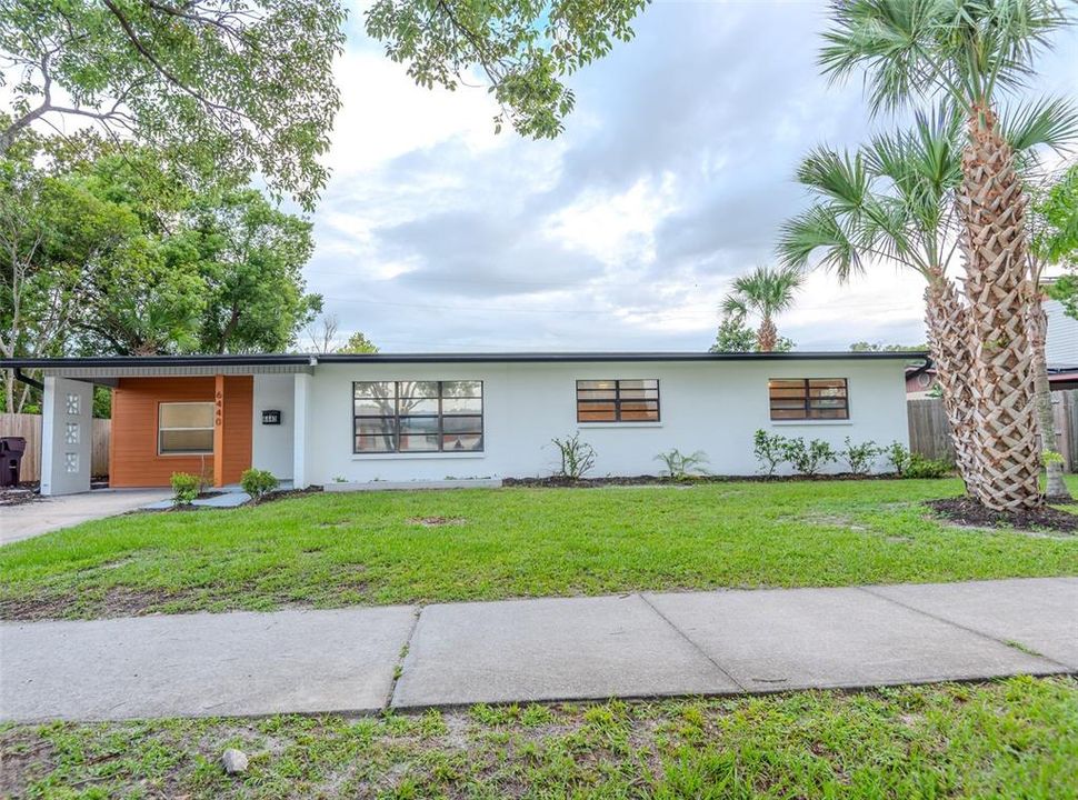 В аренду: $2,475 (4 спален, 2 ванн, 1660 Квадратных фут)