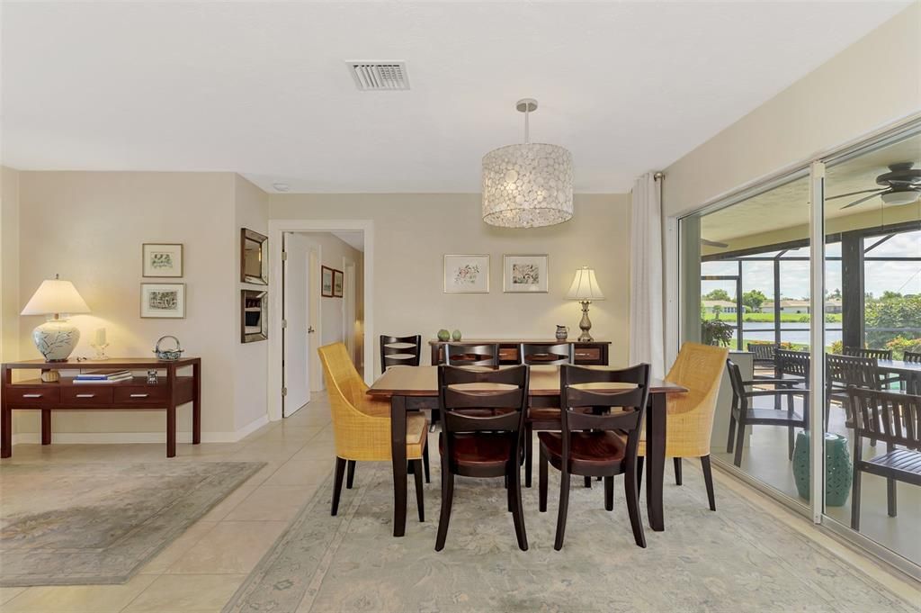 For Sale: $595,000 (3 beds, 2 baths, 2019 Square Feet)