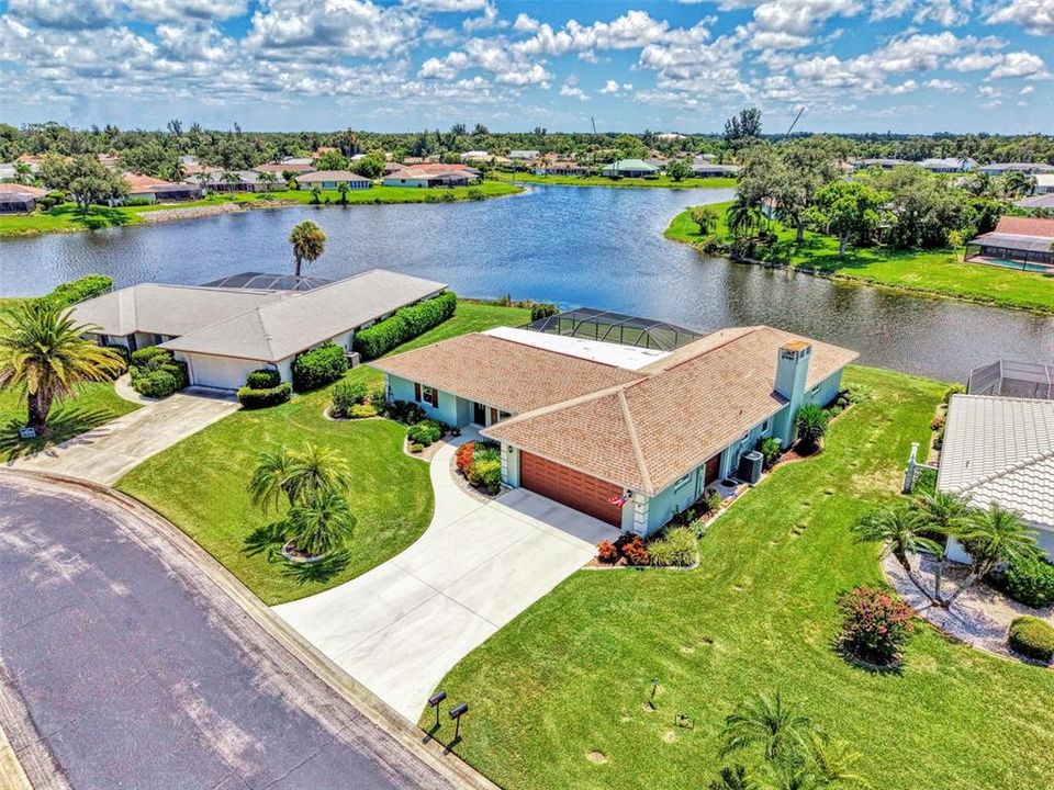 For Sale: $595,000 (3 beds, 2 baths, 2019 Square Feet)