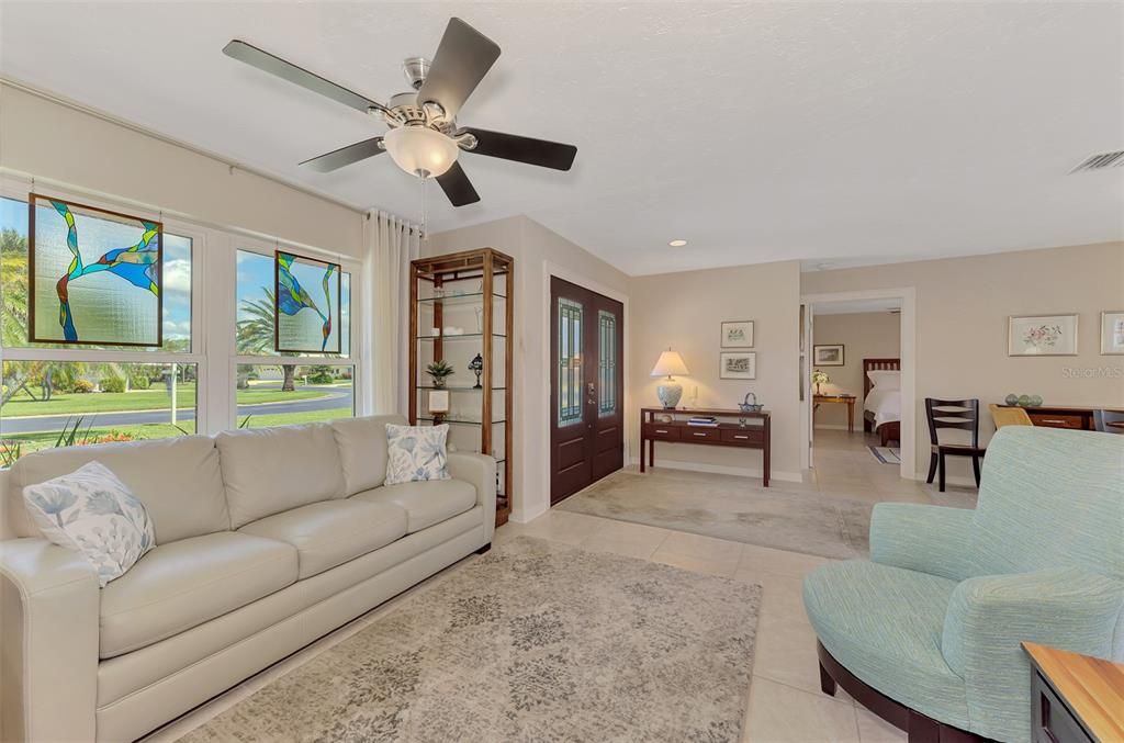 For Sale: $595,000 (3 beds, 2 baths, 2019 Square Feet)