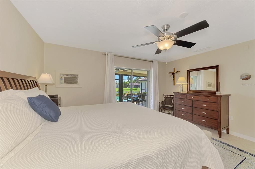 For Sale: $595,000 (3 beds, 2 baths, 2019 Square Feet)