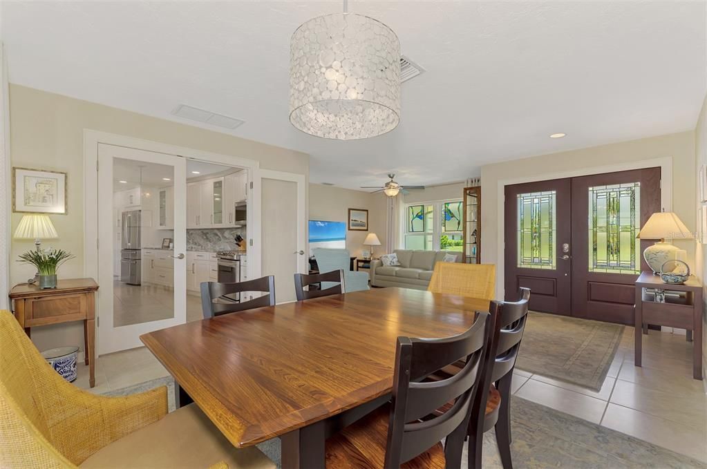 For Sale: $595,000 (3 beds, 2 baths, 2019 Square Feet)