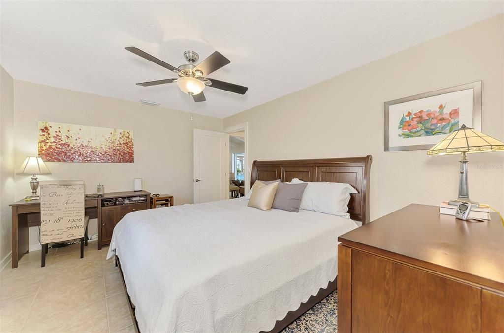 For Sale: $595,000 (3 beds, 2 baths, 2019 Square Feet)