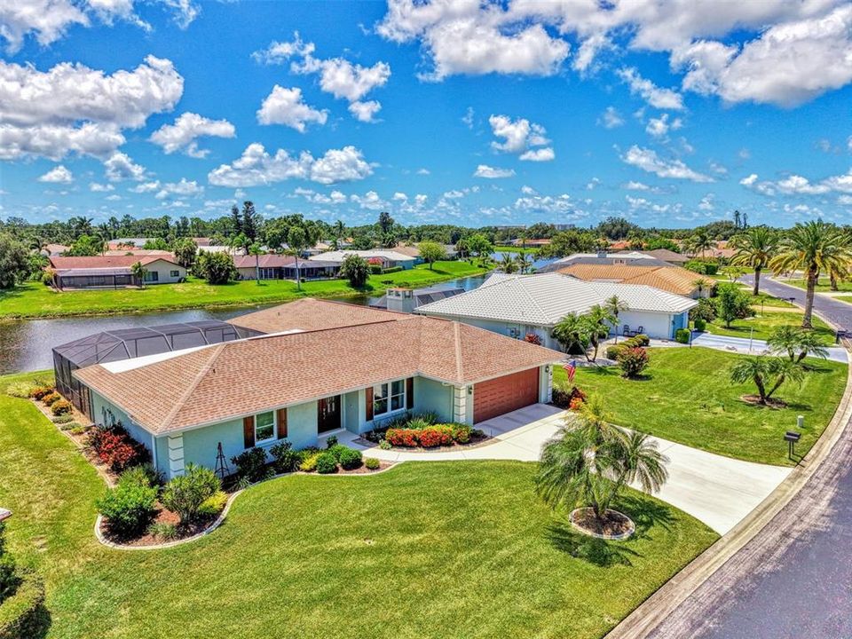 For Sale: $595,000 (3 beds, 2 baths, 2019 Square Feet)