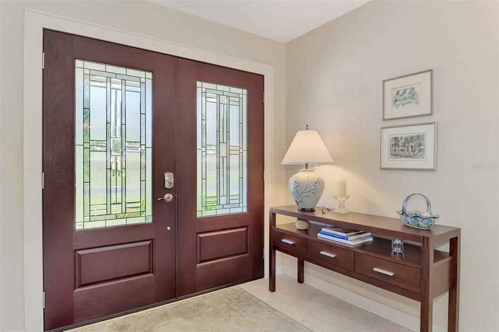 For Sale: $595,000 (3 beds, 2 baths, 2019 Square Feet)