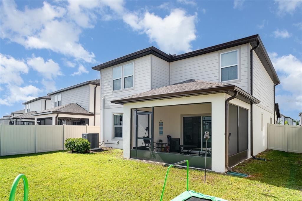 For Rent: $2,800 (5 beds, 3 baths, 2624 Square Feet)