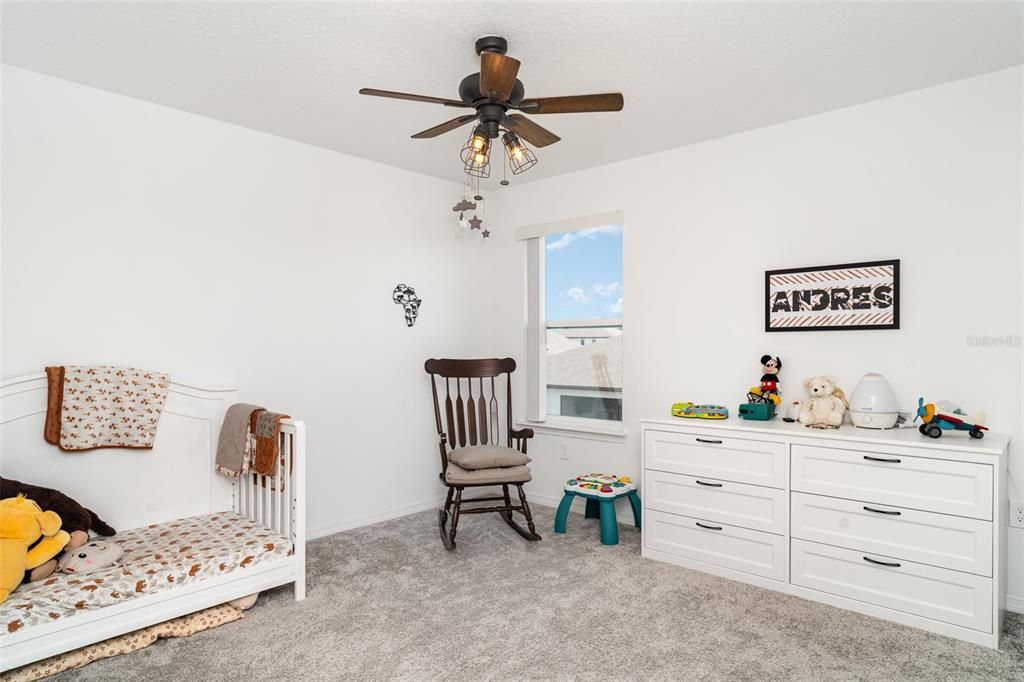 For Rent: $2,800 (5 beds, 3 baths, 2624 Square Feet)