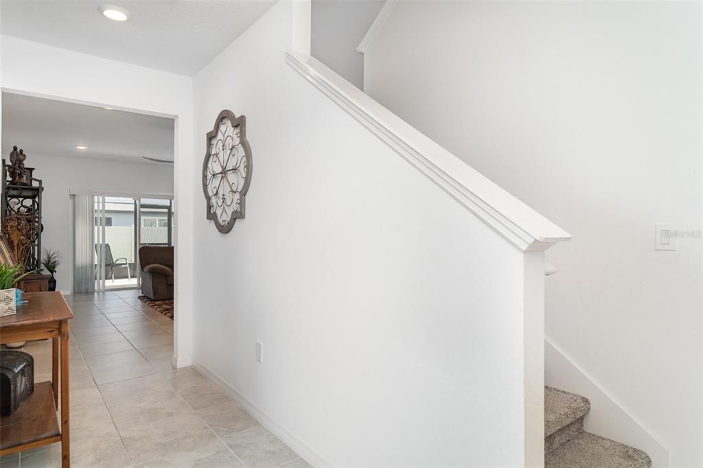 For Rent: $2,800 (5 beds, 3 baths, 2624 Square Feet)