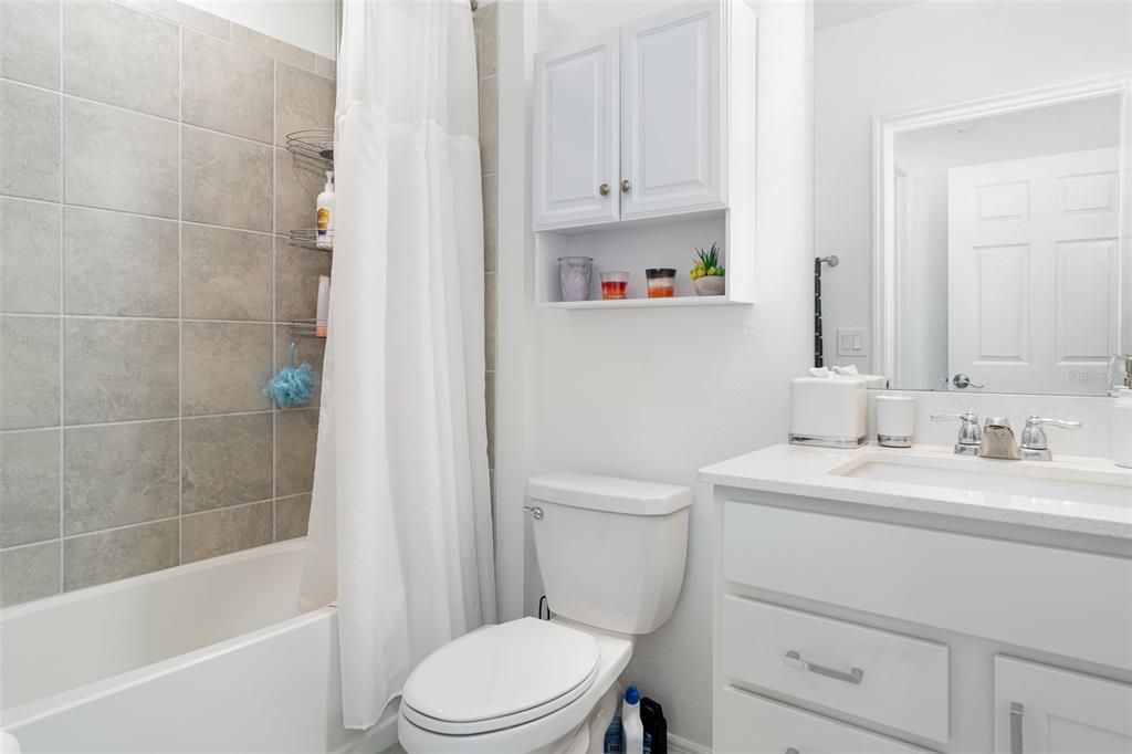 For Rent: $2,800 (5 beds, 3 baths, 2624 Square Feet)