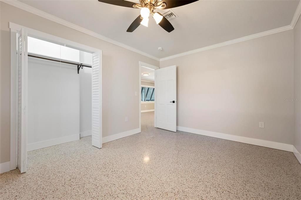 En Venta: $579,900 (3 camas, 2 baños, 1581 Pies cuadrados)