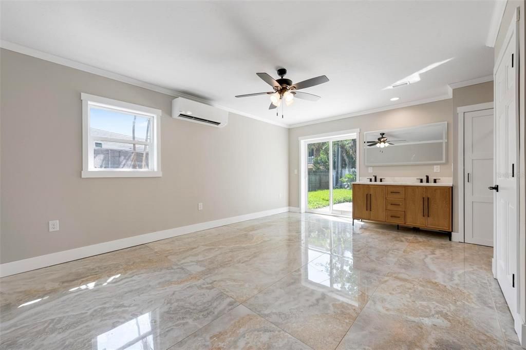 En Venta: $579,900 (3 camas, 2 baños, 1581 Pies cuadrados)