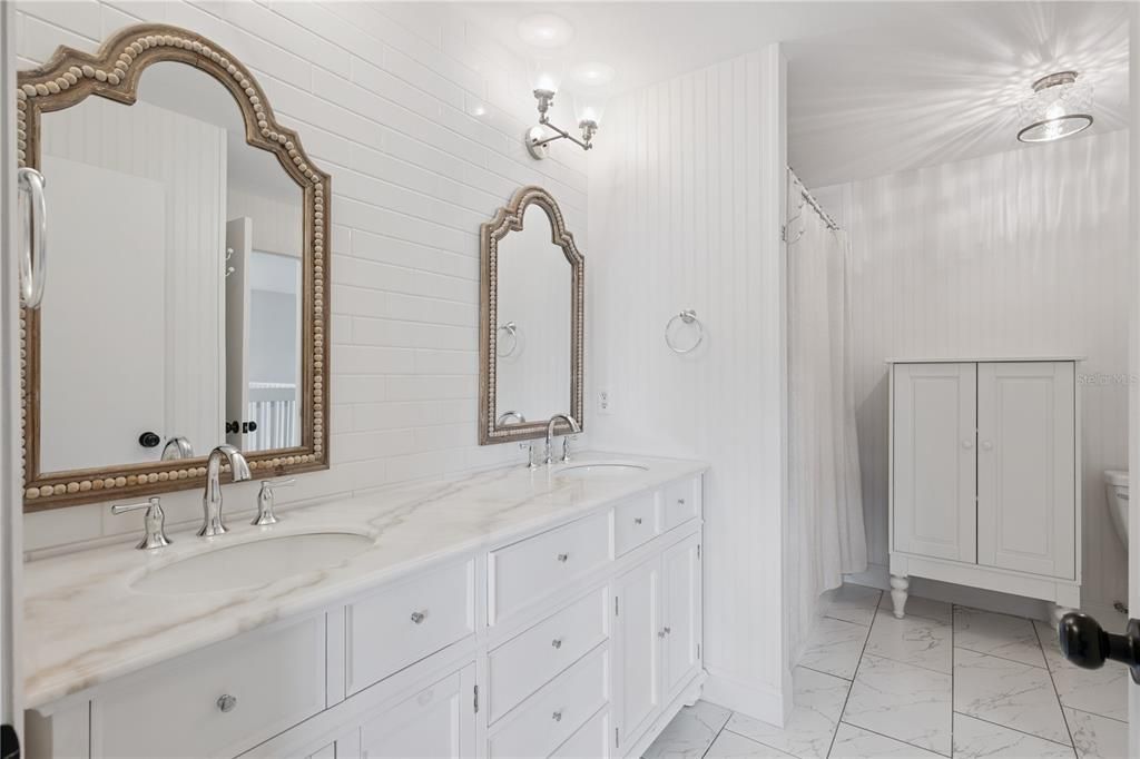 : $295,000 (2 beds, 2 baths, 1706 Square Feet)