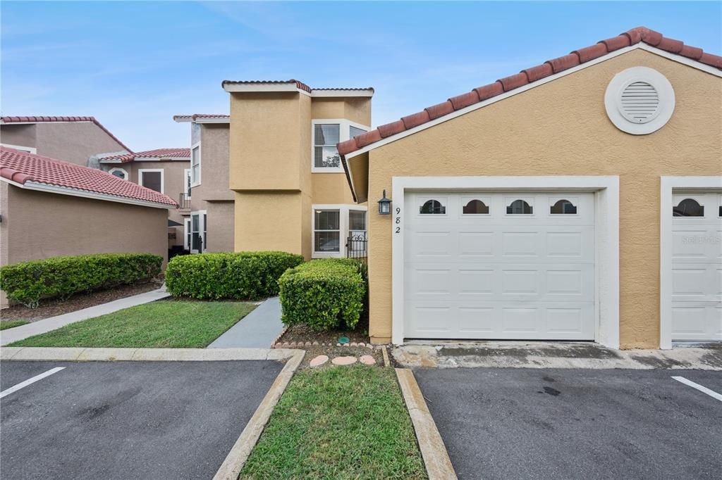 : $295,000 (2 beds, 2 baths, 1706 Square Feet)
