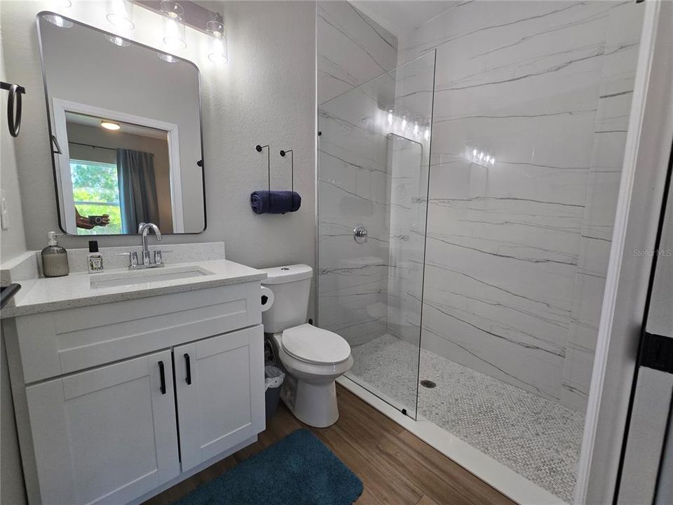 For Sale: $459,000 (6 beds, 0 baths, 2136 Square Feet)