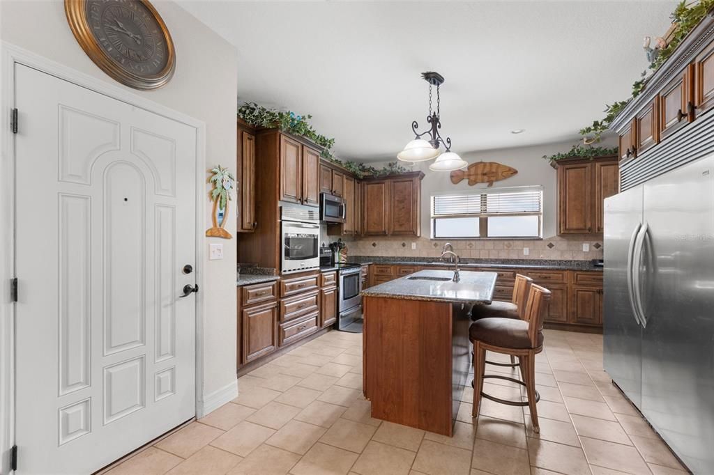 For Sale: $830,000 (4 beds, 2 baths, 2282 Square Feet)