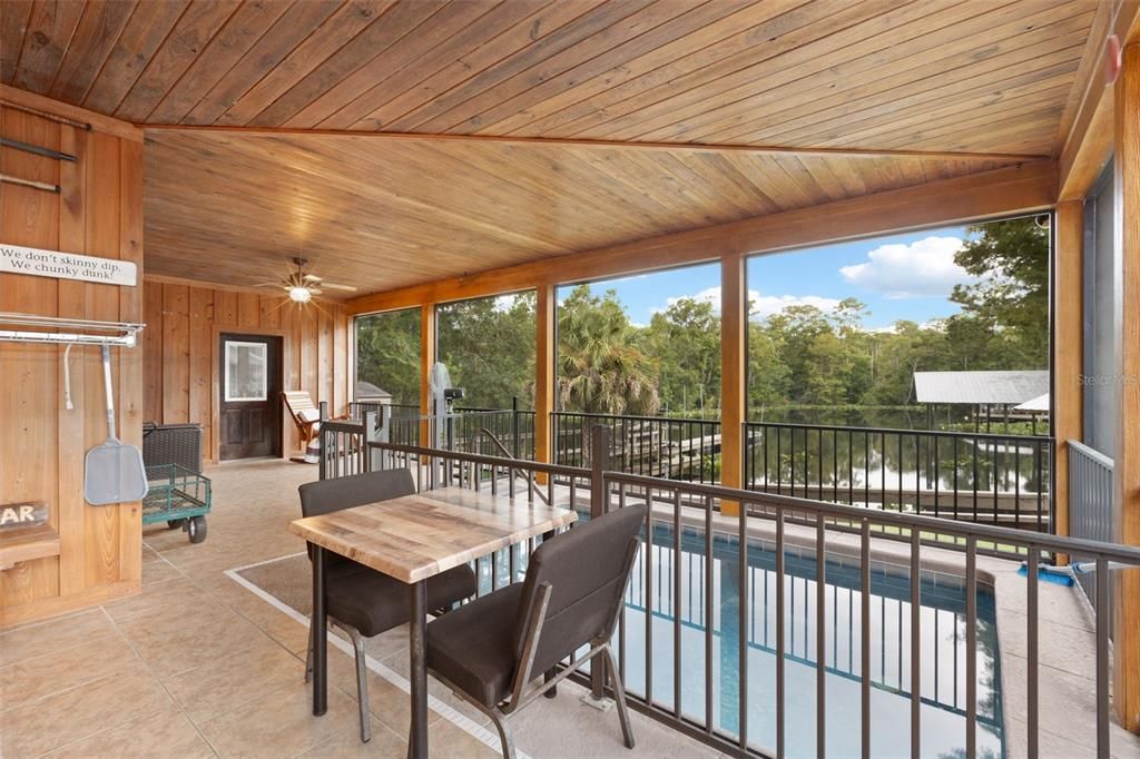 For Sale: $830,000 (4 beds, 2 baths, 2282 Square Feet)