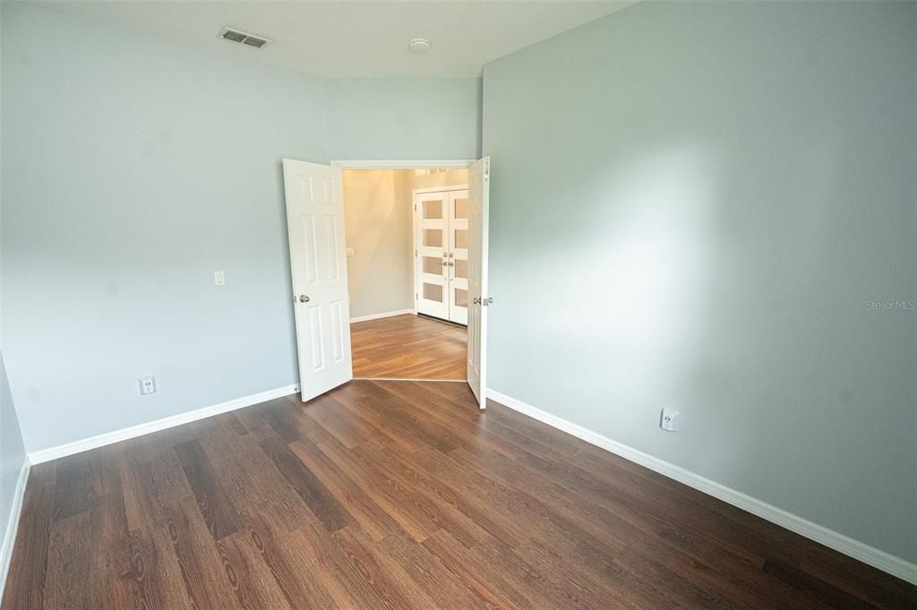 For Sale: $365,000 (2 beds, 2 baths, 1603 Square Feet)