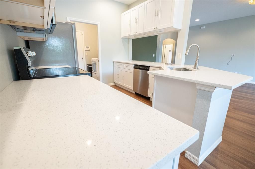 For Sale: $365,000 (2 beds, 2 baths, 1603 Square Feet)