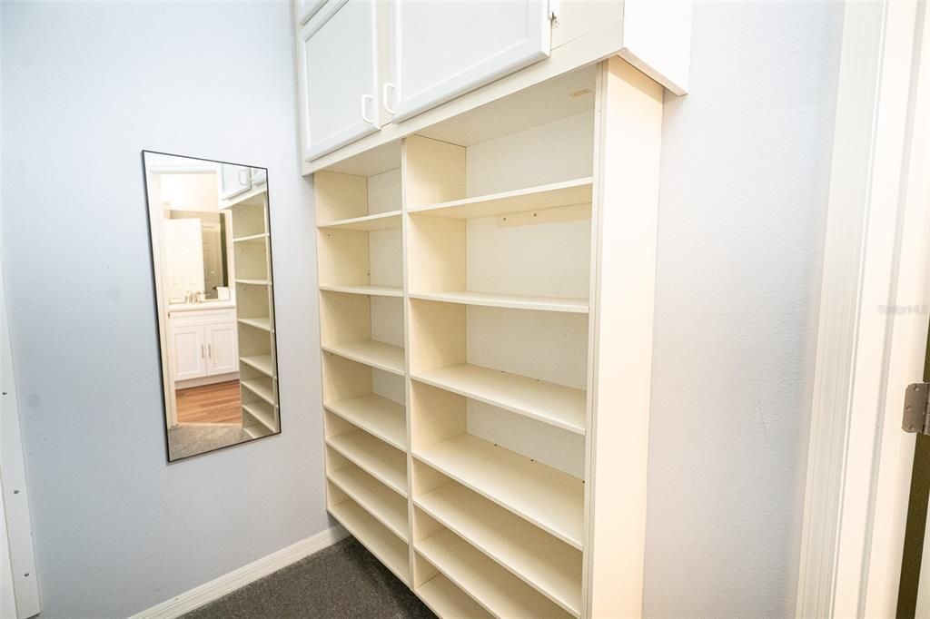 For Sale: $365,000 (2 beds, 2 baths, 1603 Square Feet)