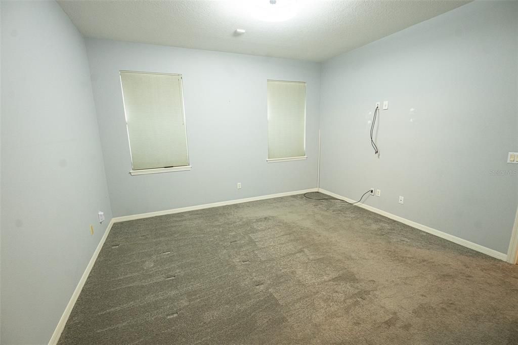 For Sale: $365,000 (2 beds, 2 baths, 1603 Square Feet)