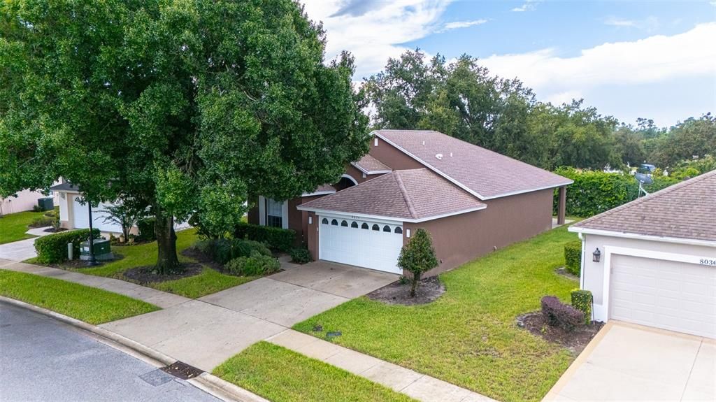 For Sale: $365,000 (2 beds, 2 baths, 1603 Square Feet)