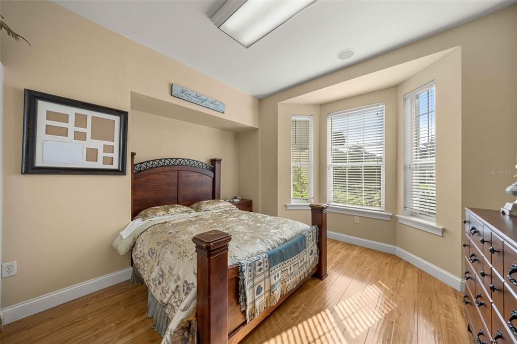 For Sale: $714,750 (5 beds, 3 baths, 3375 Square Feet)