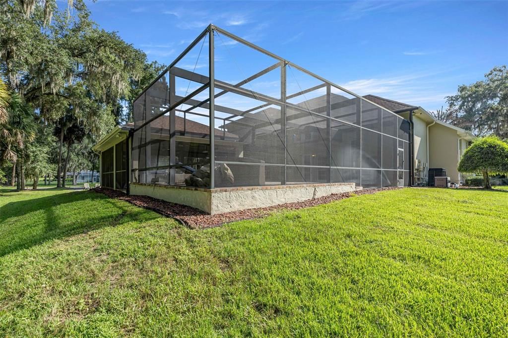 For Sale: $714,750 (5 beds, 3 baths, 3375 Square Feet)
